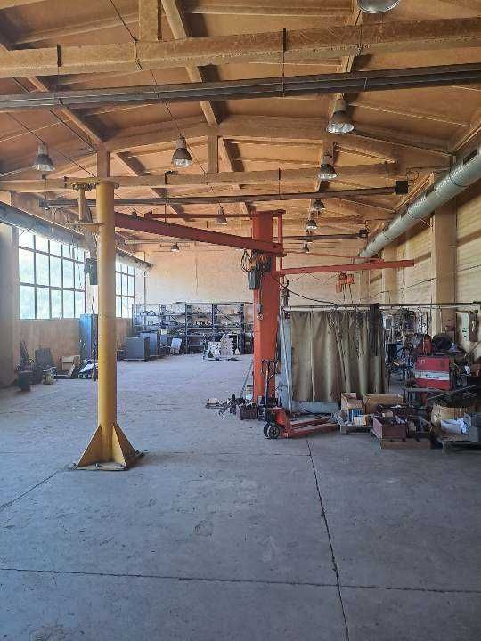 Продава се Промишлена сграда в Хасково, Промишлена зона - Изток - 10500 кв.м за 170 €/кв.м - Снимка #9