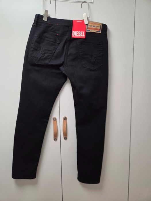 Vand blugi Diesel Larkee Beex marimea 33 cu 32 lungime