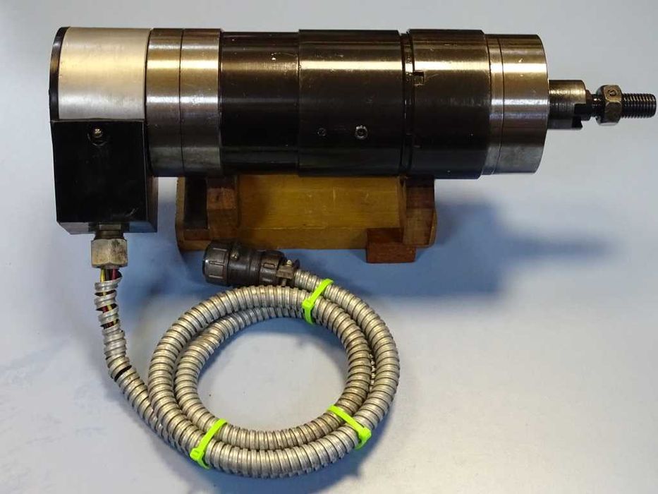 Електрозатегач ПРИЗ ТВ-05 електромеханична глава за струг PRIZ ТВ-05