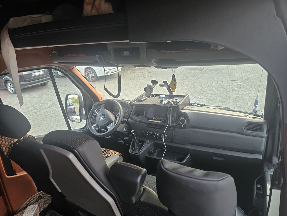 Renault master 2021 euro 6 8+1 locuri