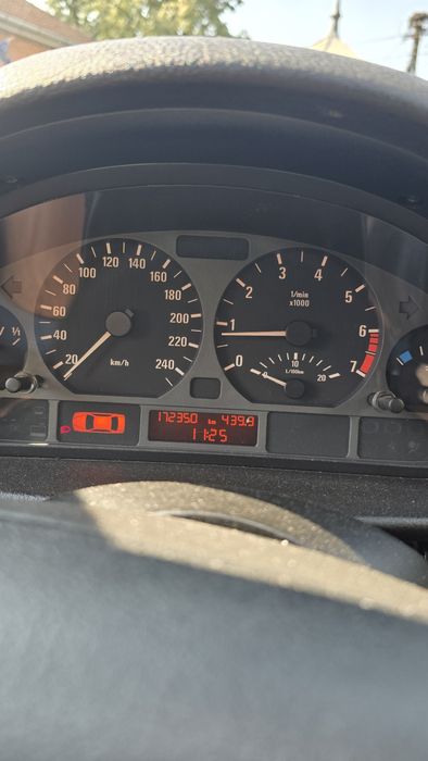 Vând BMW e46 318i