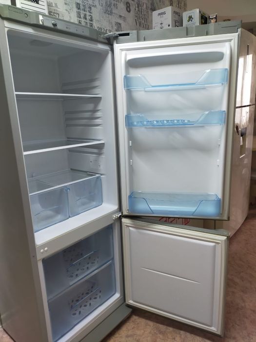 Холодильник в отличном состоянии