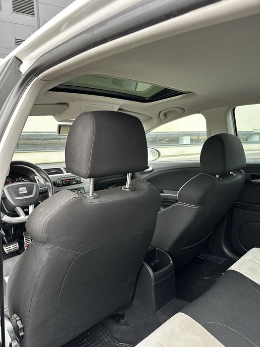 Seat Leon FR 2012 Automat DSG 170CP/Xenon/Navigatie/Trapa