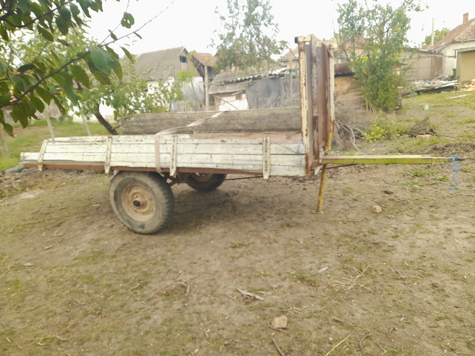 Vand schimb remorca  dupa tractor tractoras