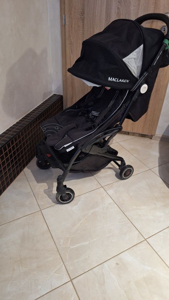 Детска количка Maclaren Atom - Супер лека и удобна за път!