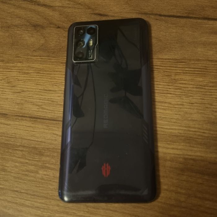 Телефон RedMagic 6R (8/128 ГБ)