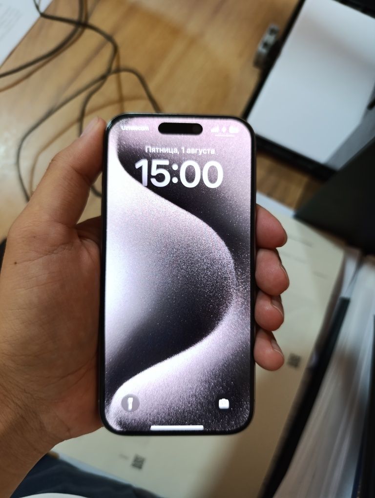 iPhone 15 pro 256Gb