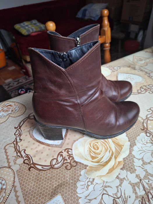 Дамски боти 39 номер