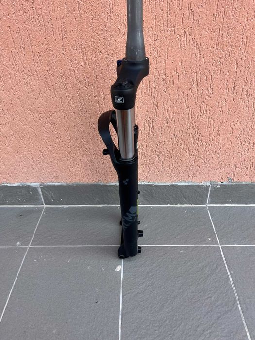 Furcă SR Suntour XCM 34 Boost 29″ (120 mm) – folosită puţin