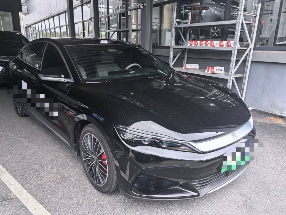 Byd Han 701km smart Test drive car