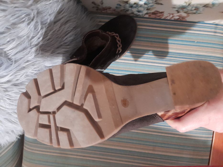 Високи и топли боти 40 номер,естествена кожа