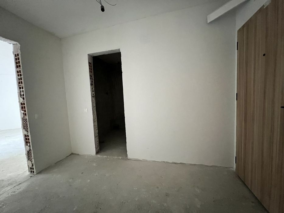 Продава се Тристаен апартамент в София, Кръстова вада - 103 кв.м за 2379 €/кв.м - Снимка #2