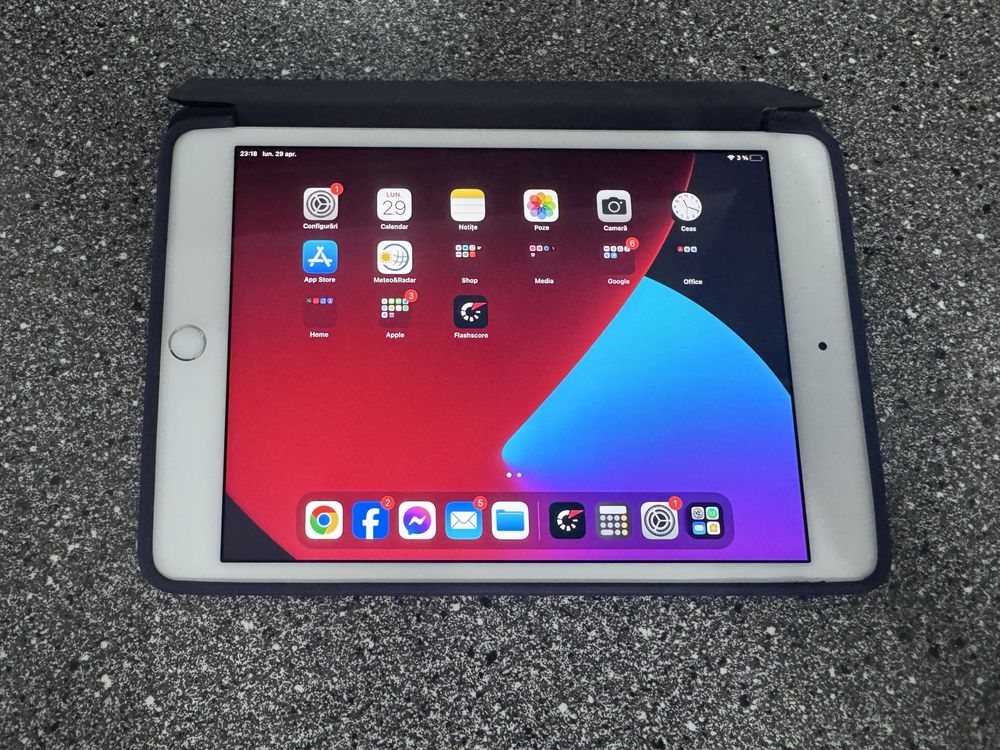 iPad Mini 4 Silver Wi-Fi 128gb