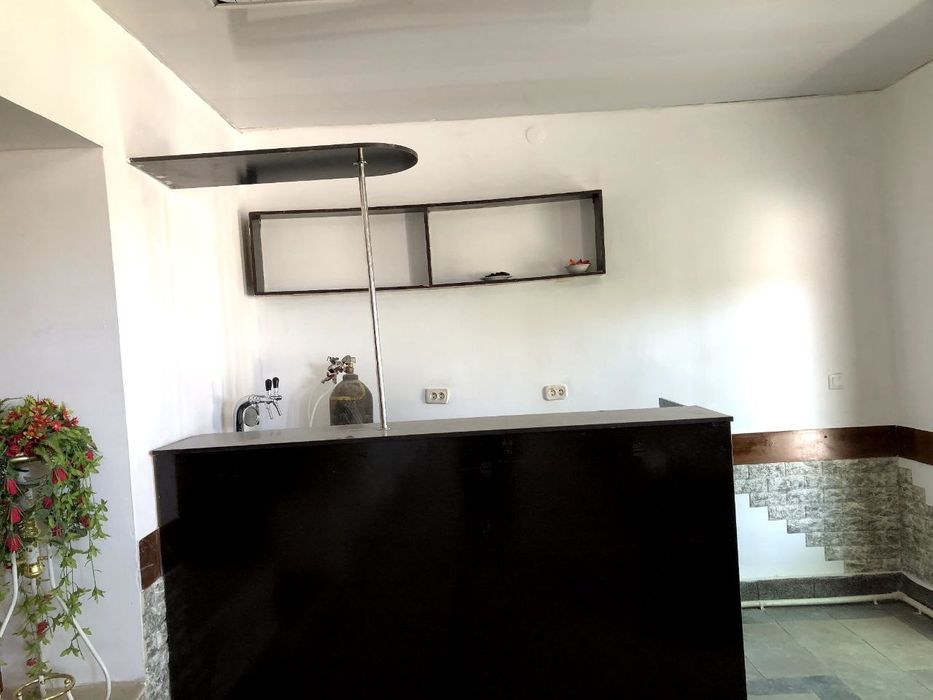 Кафе бизнесига шерик керак.50/50.