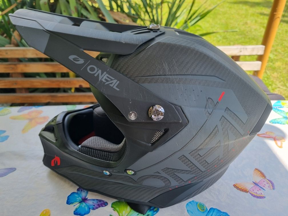 Мотокрос каска O'NEAL 10SERIES CARBON