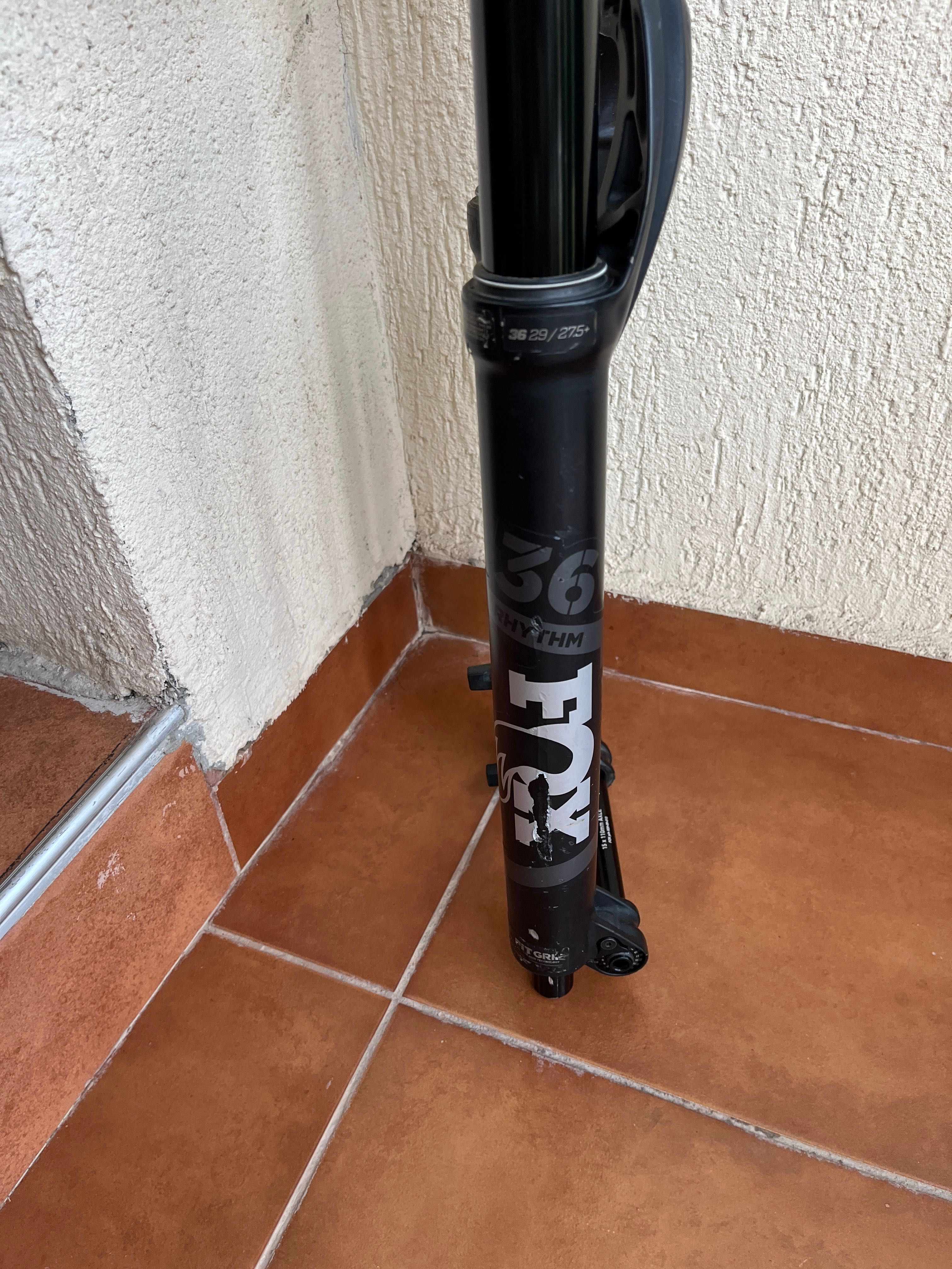Вилка Fox Rhythm 36, 29", 170cm