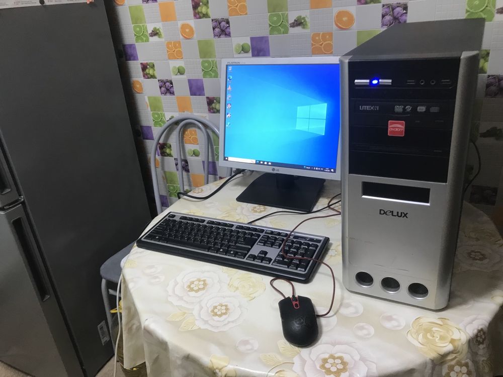 Компьютер в сборе. XEON, R7 240 2GB GDDR5,
