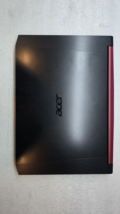 Acer Nitro 5 i5-9300h/GTX1650/16gb ddr4/512ssd/1tb hdd