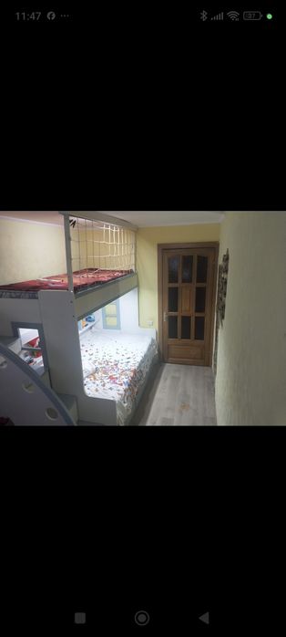 Продам двухъярусную кровать
