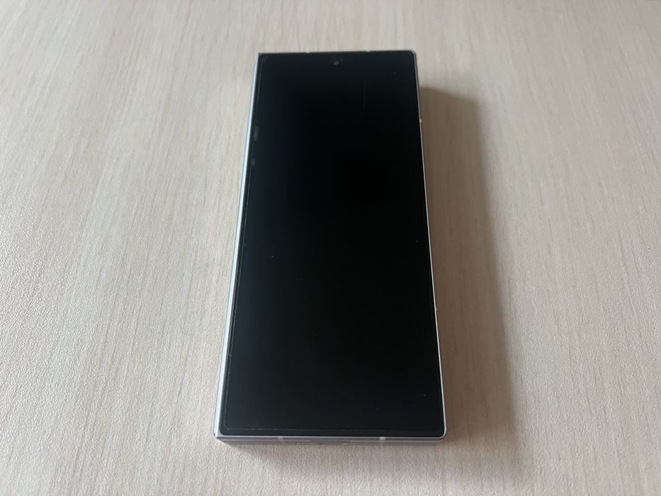 Продавам Samsung Galaxy Z Fold6 256/12GB