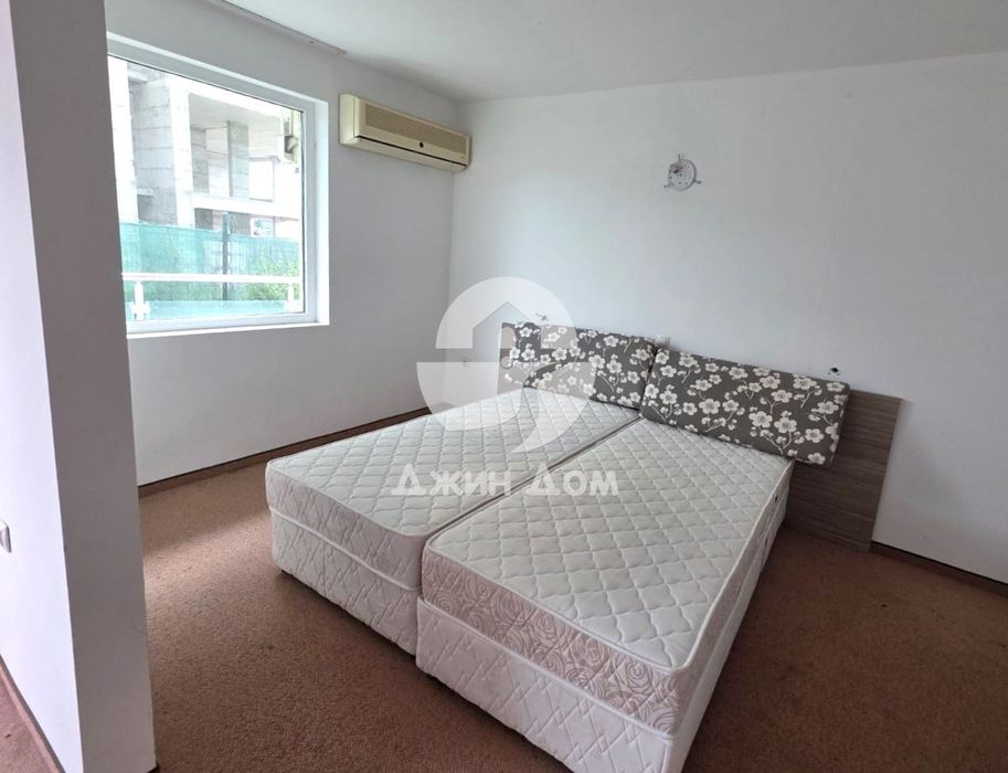 Двустаен апартамент с НИСКА ТАКСА ПОДДРЪЖКА в к-с Клара, кв. Сарафово