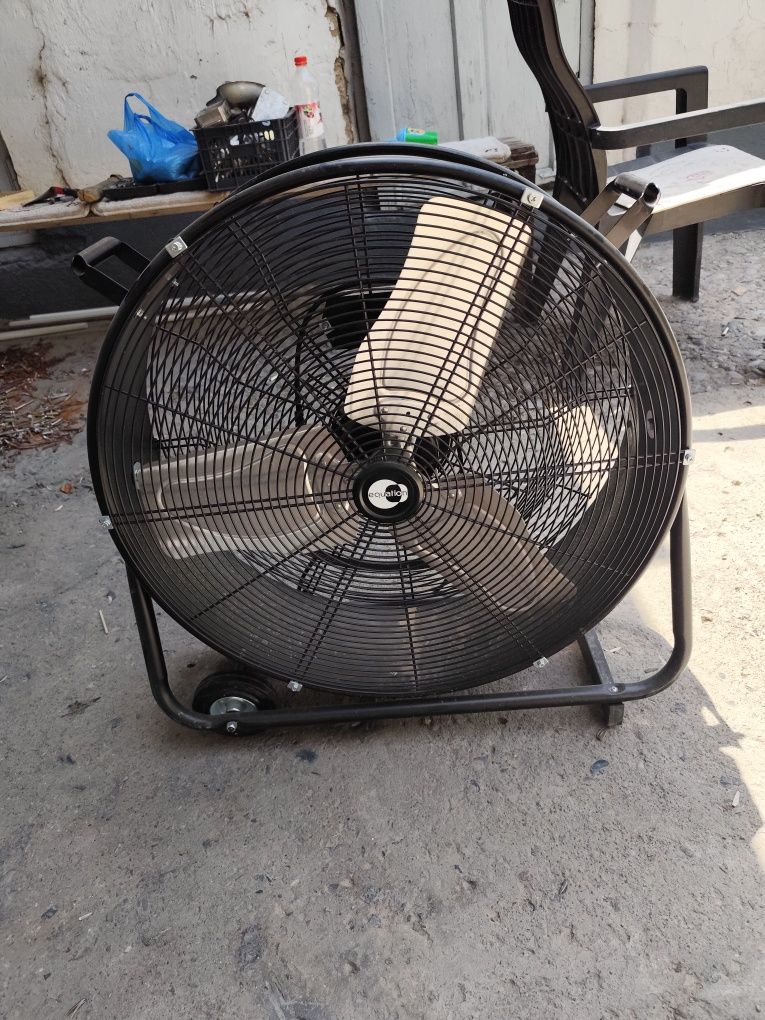 Вентилятор  250W