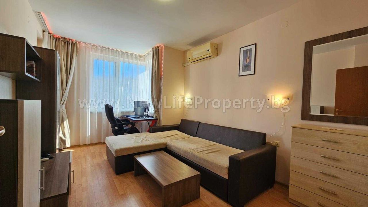 Продава се Тристаен апартамент в к.к. Слънчев бряг - 65 кв.м за 1124 €/кв.м - Снимка #4