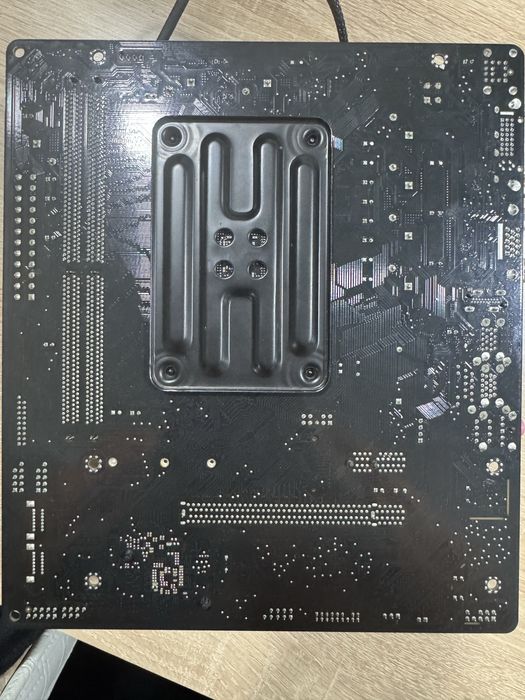 Продавам части за компютър