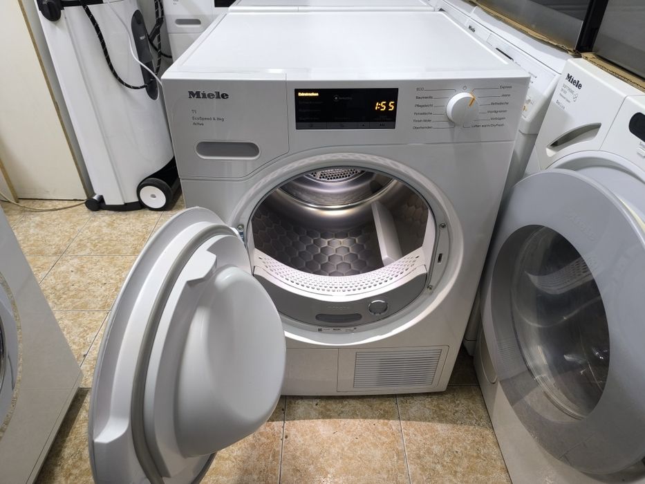Сушилня Miele TWA520WP 8кг. Active Чисто нова 05.2025г.