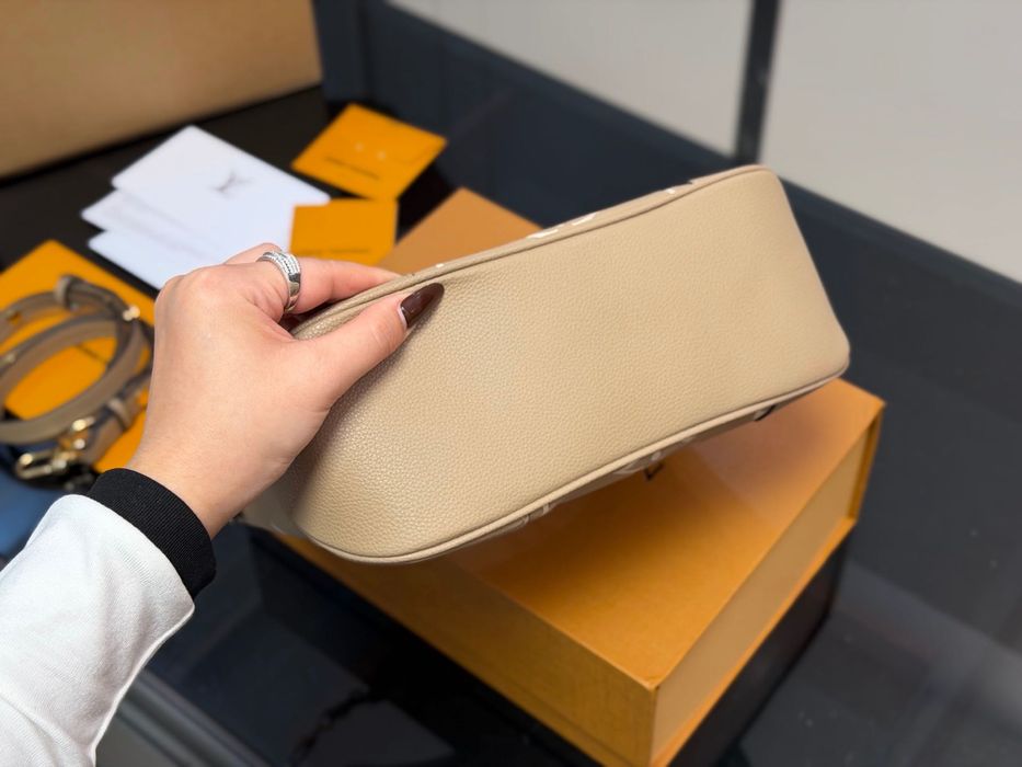 Дамска чанта LV Boulogne