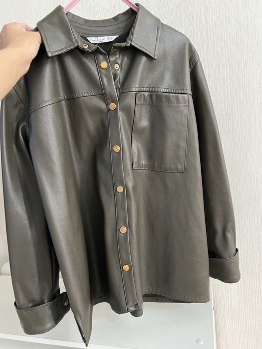 Стильные базовые вещи (пиджак, рубашки, свитер)  отличное состояние!