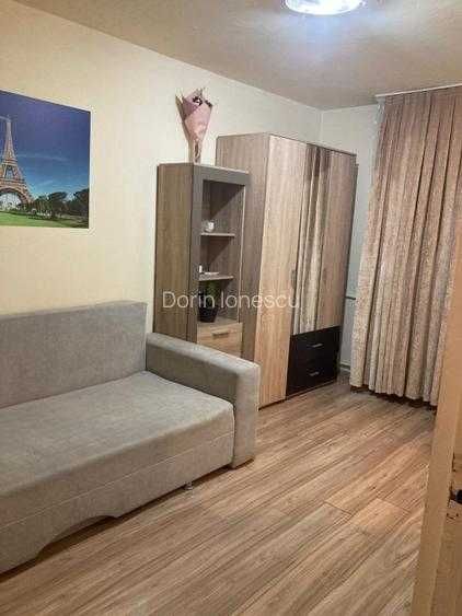 oferta  inchiriere garsoniera dr taberei Plaza Romania et 1 proprietar