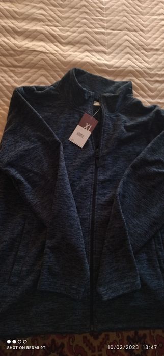 ПОЛАРЕН Суичер нов размери  XL