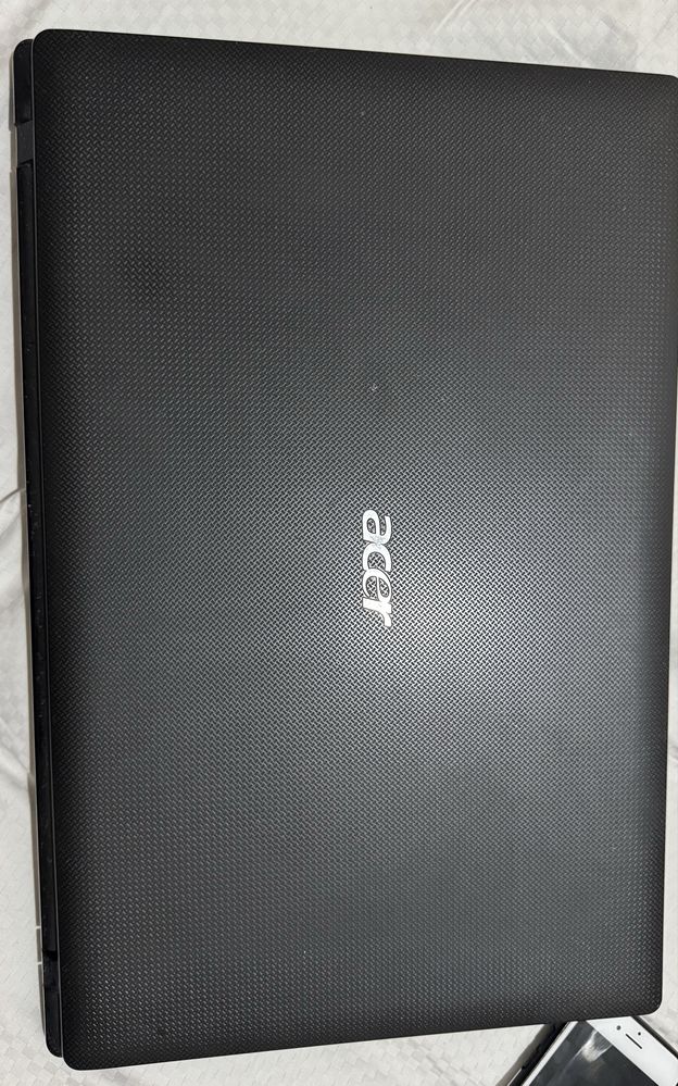 Продается ноутбук ACER
