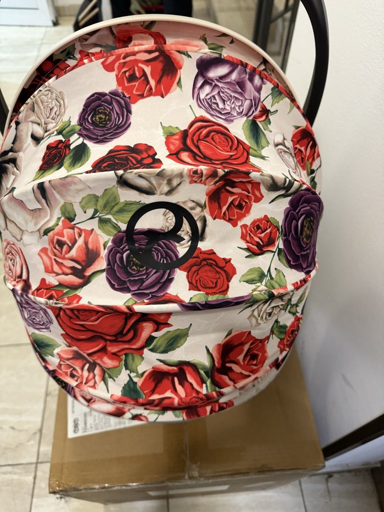 Стол за кола Cybex Cloud T i-Size Spring Blossom Light, 45 – 87 см