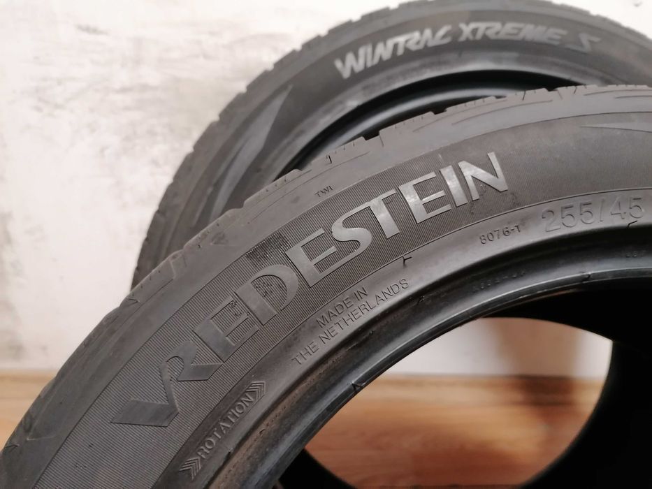 255/45/18 Vredestein / зимни гуми