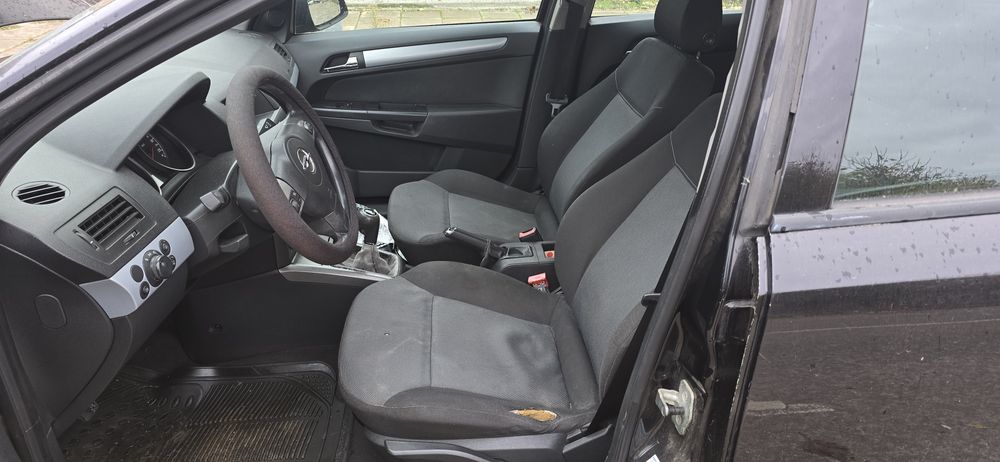 Opel Astra H на части 1.7 101 коня