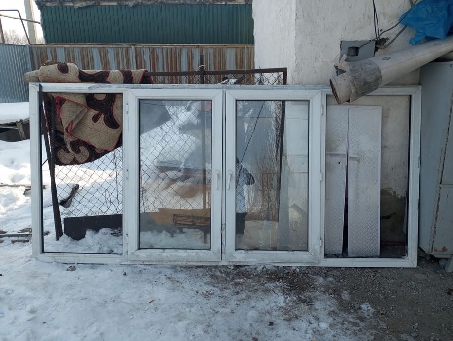 Окно металопластик в отличнои состояние
