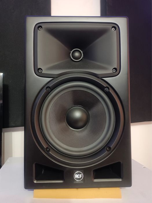Студийные мониторы RCF Ayra Pro 8 (пара)