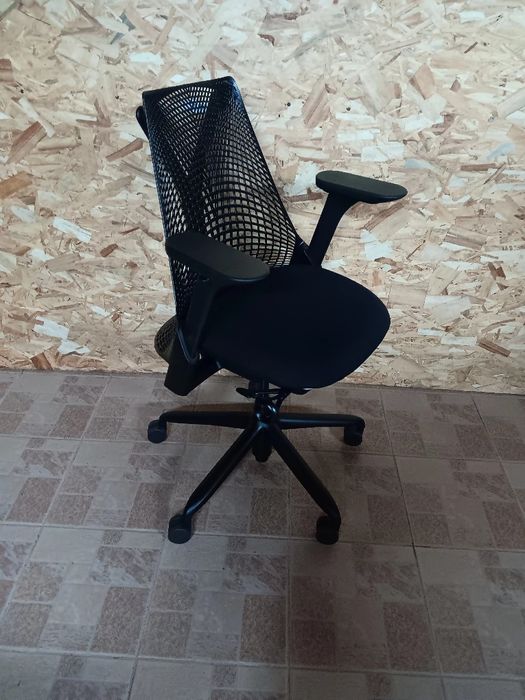 Herman Miller Saly chair