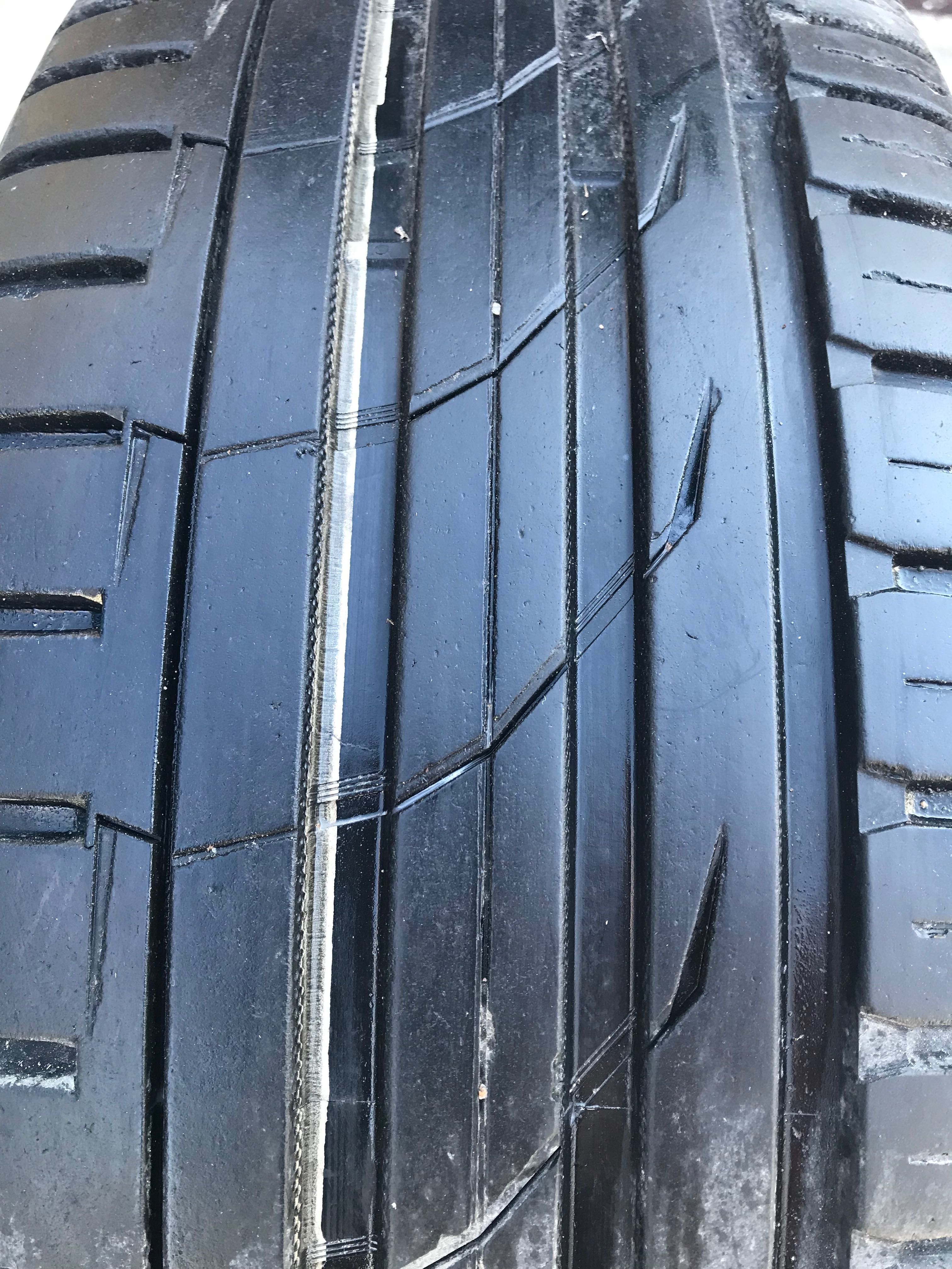 Летни гуми NOKIAN 235/55/19 DOT 1218