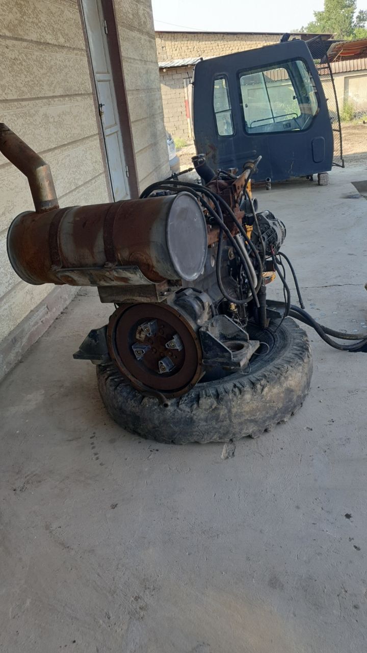 Hyundai Ekskavator матор