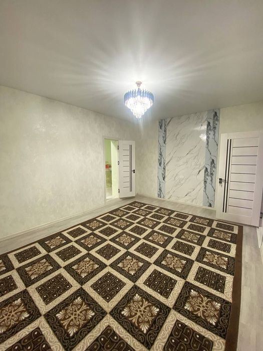 Срочно! Юнусабад 16 квартал. Продается квартира 1/8/9