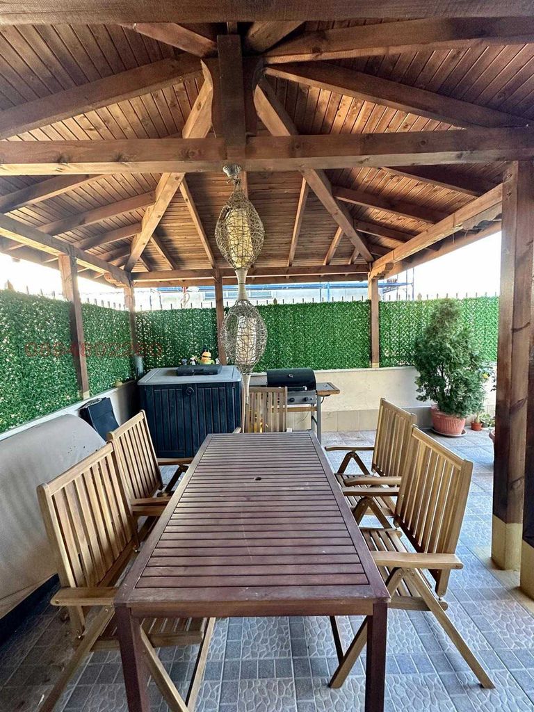Дава се под наем Четиристаен апартамент в София, Витоша - 110 кв.м за 1100 € - Снимка #10