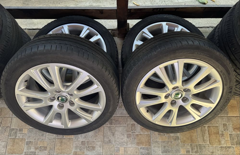 Jante R17 Originale Skoda Anvelope foarte bune 225/45