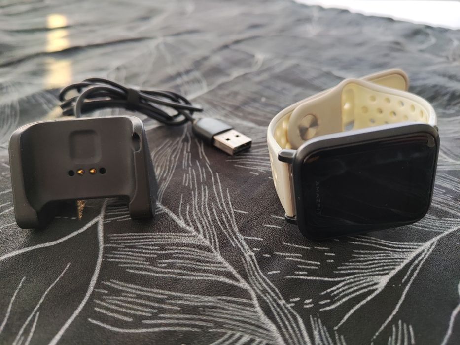 Смарт часовник Xiaomi Amazfit bip lite