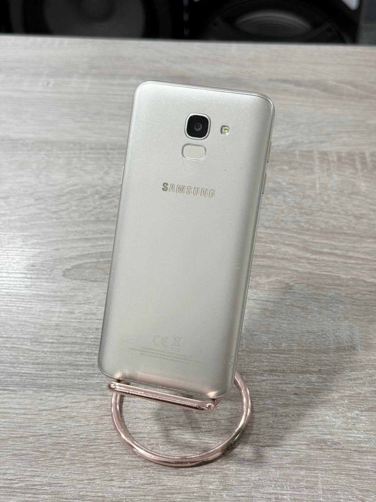 Продавам Samsung J6
