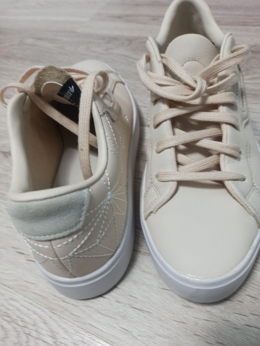 Teniși Adidas Piele Naturala Nude/Bej Mărimea 40 6½