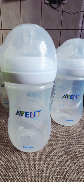 Set Biberon natural Avent 260 ml ,330 ml nou set 4 buc