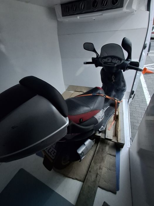 Vând/schimb scuter Piaggio 150cc